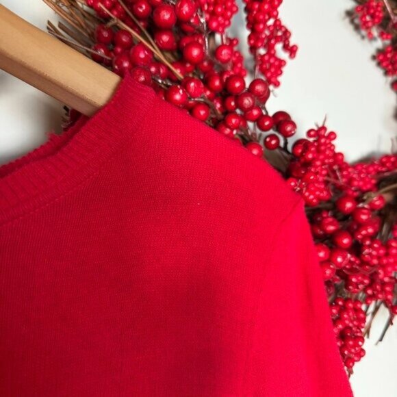 Tommy Hilfiger Womens Polar Bear Graphic Crewneck Sweater Eclectic SMALL Red - Picture 6 of 10